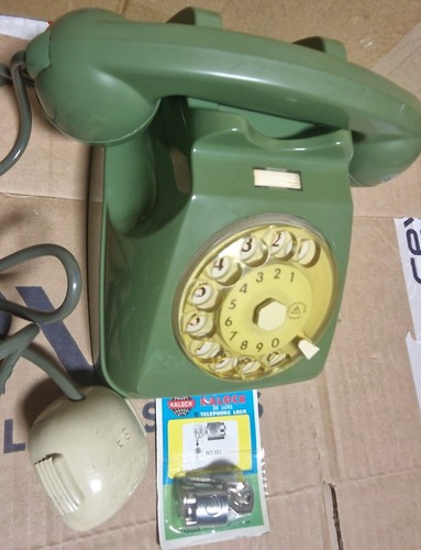 Telefono vintage disco verde - a,