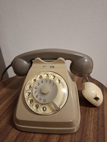 Telefono fisso vintage - a, disco