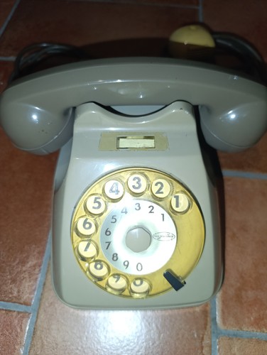 Telefono fisso vintage disco - vintage, a